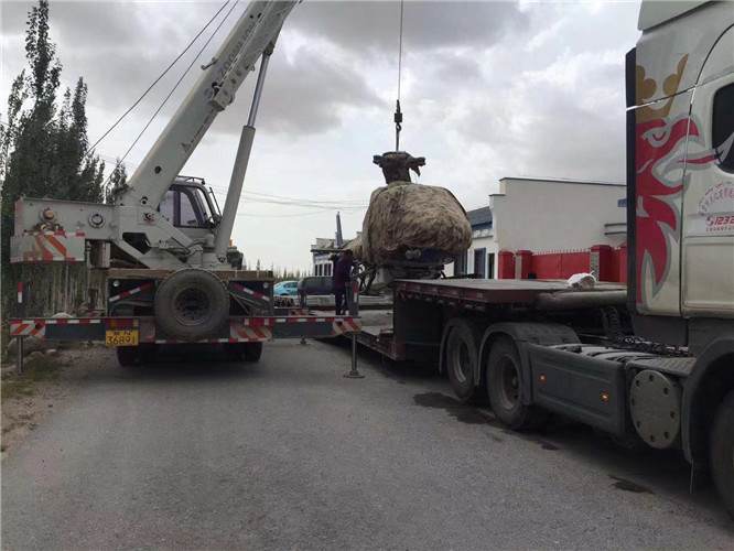 叙州区狭窄场地（如小区、车间）适合用哪种吊车？